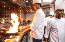 Kulinarne odkrycia na Warszawskiej Pradze: Smaki Indii w Bombaj Masala