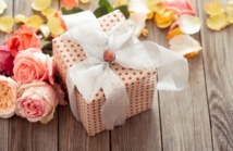 Niezapomniane prezenty na Dzień Kobiet: Inspiracje od Yego