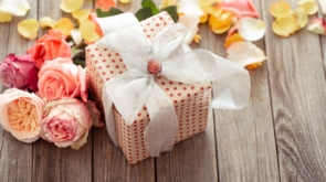 Niezapomniane prezenty na Dzień Kobiet: Inspiracje od Yego