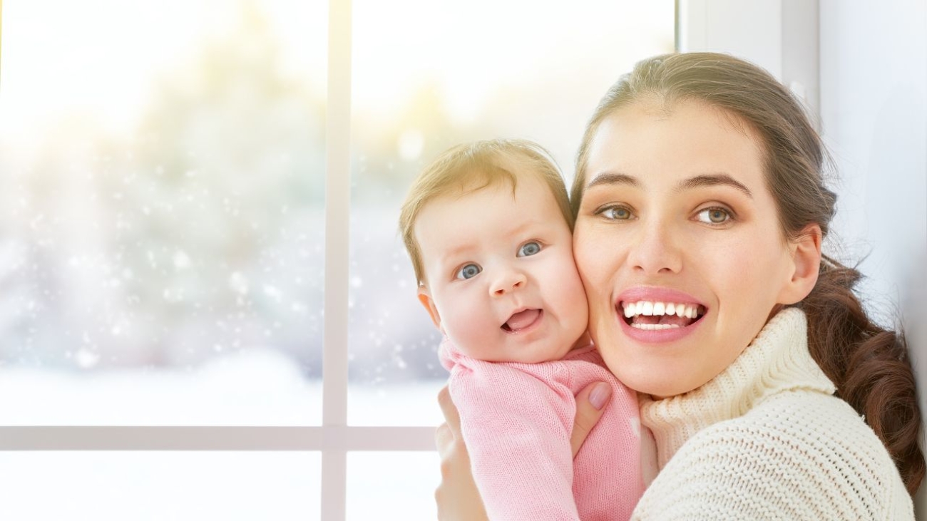 Znaczenie przytulania i bliskości: jak Żłobek Norlandia Szczecin dba o emocjonalny rozwój niemowląt