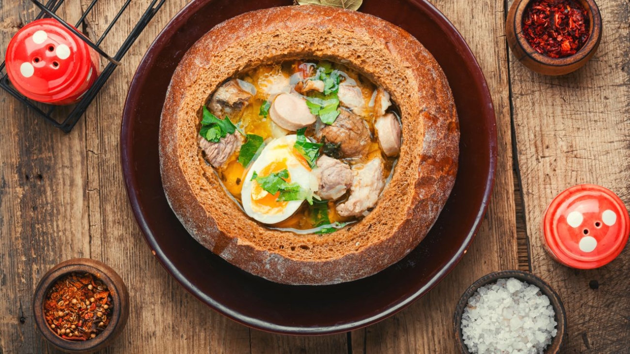 Smak tradycji i nowoczesności: Odkryj kulinarny świat Restauracji TIRest