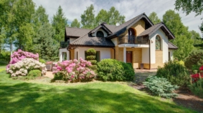 10 najpiękniejszych domów premium w Warszawie: Luksusowe nieruchomości na polskim rynku