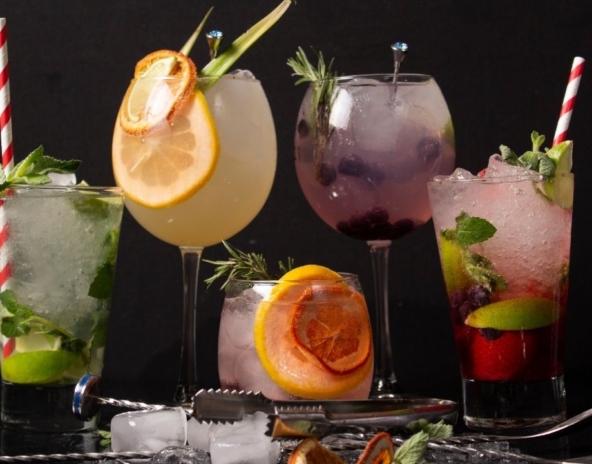 Najlepsze drinki na statku: najlepsze przepisy i trendy w 2024 roku