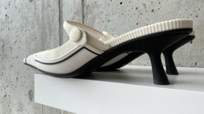 Dlaczego klapki Dior są najgorętszym trendem tego lata?