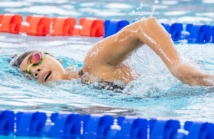 Nowy sposób na radzenie sobie ze stresem: Kurs pływania dla dorosłych w Warszawie