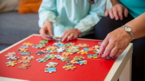 6 powodów, dla których układanie puzzli jest doskonałym treningiem dla mózgu