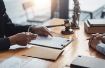 Rola kancelarii prawno windykacyjnej w Krakowie: Jak skutecznie odzyskać długi?