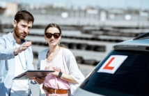 Jakie są etapy kursu prawa jazdy – od teorii do praktyki?