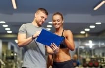 Najlepsze kursy i szkolenia dla trenerów personalnych: Jak znaleźć odpowiedni program dla swojej kariery?