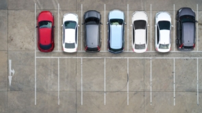Jak parking przy trasie S7 oszczędza Twój czas i pieniądze?