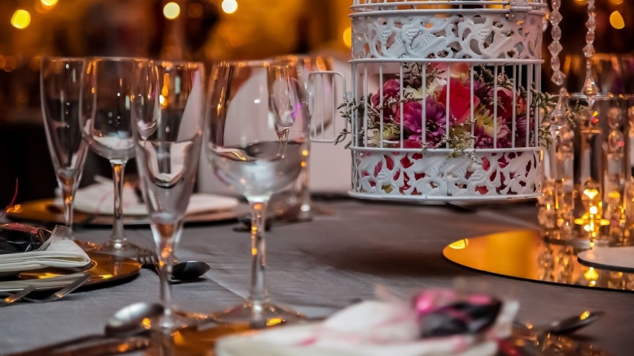 Jak zorganizować niezapomnianą imprezę firmową w restauracji Sobremesa w Warszawie
