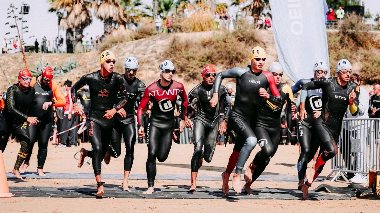 Jak skutecznie łączyć treningi pływania, biegania i jazdy na rowerze w planie triathlonowym