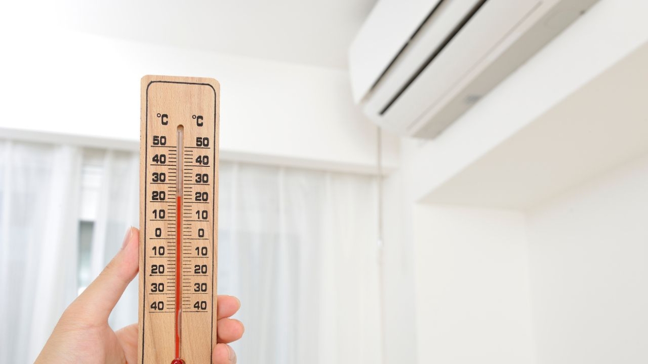 Klimatyzacja domowa: jak to działa i dlaczego warto w nią zainwestować