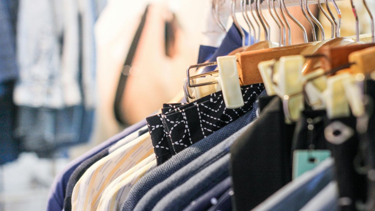 Luksusowa moda a ekologia – jak second-hand premium wpisuje się w ideę zrównoważonej mody?