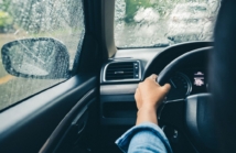 Wpływ warunków atmosferycznych na technikę jazdy