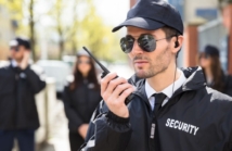 Etyka w pracy ochroniarza – kluczowe zasady i wartości