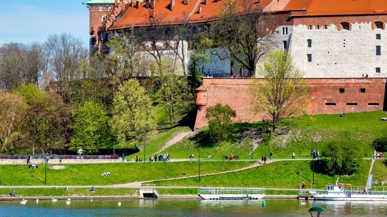 Relaks nad Wisłą: jak spędzić leniwe popołudnie w strefie Chill&Pizza?