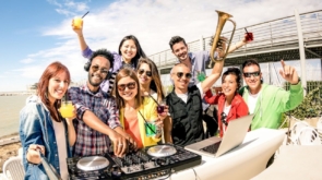 Jaka strefa w River Cafe najlepiej spełni Twoje oczekiwania?