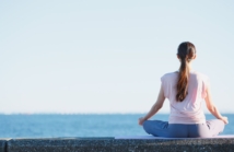 Zabiegi zdrowotne nad morzem – korzyści płynące z morskiego klimatu