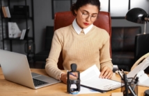 Jak dobrać notariusza przy transakcji międzynarodowej — na co zwrócić uwagę