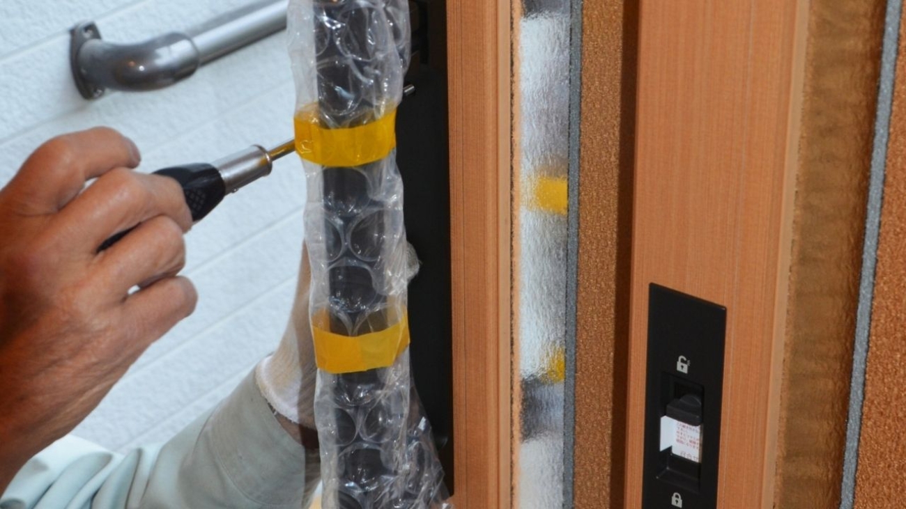 Fenster und Türen – Austausch während der Sanierung, energetische Vorteile