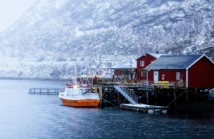 Nurkowanie zimowe – arktyczne wyprawy, lodowe jaskinie i ekstremalne środowiska