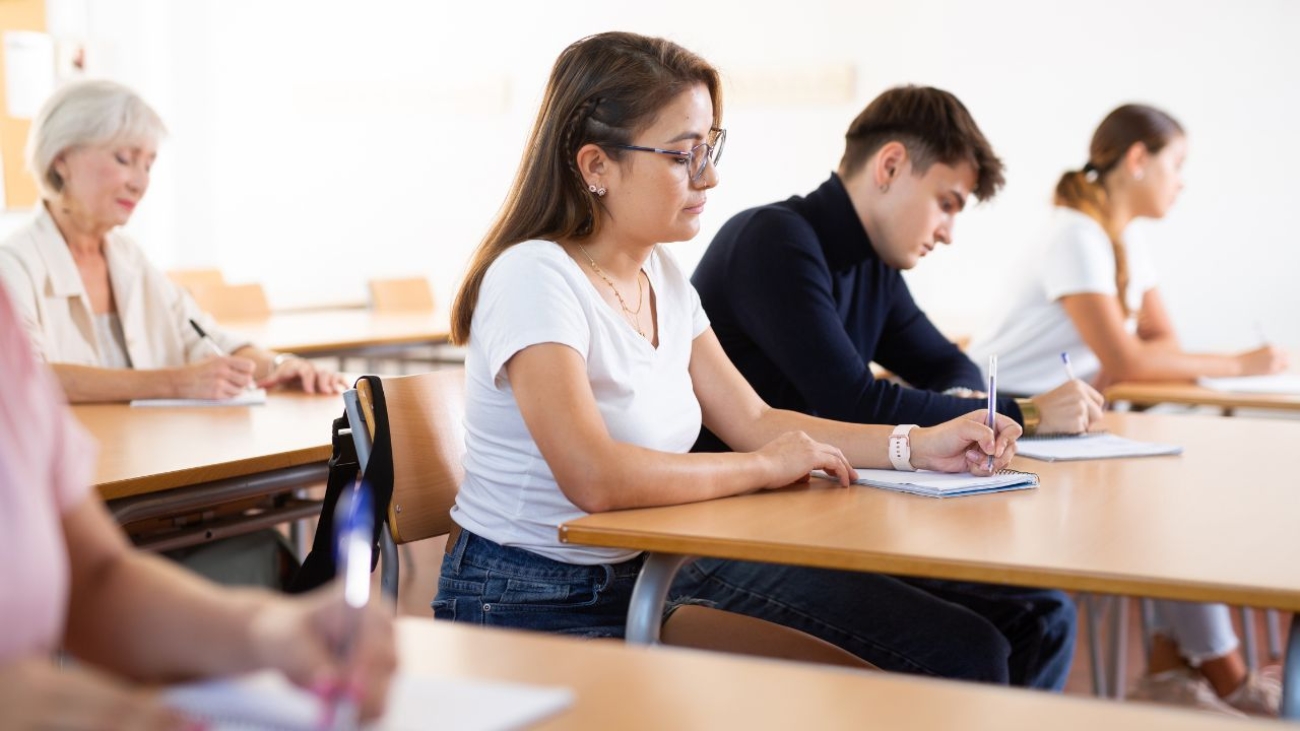 Polish spontaneous culture – jokes, sayings and how to understand them