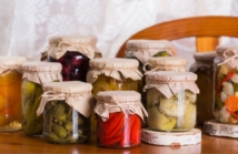 Czy dzieci mogą jeść kiszonki? Od jakiego wieku i w jakiej formie?