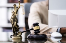 Jak wygląda analiza umowy kredytowej w kancelarii? Co dokładnie jest badane?