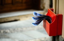 Ulotki reklamowe: jakie formaty i gramatury działają najlepiej w sprzedaży?