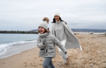 Morze poza sezonem – zalety jesiennych i zimowych pobytów