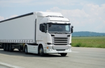 Używane vs nowe części do TIR – porównanie