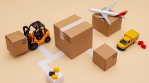 Jak wygląda proces transportu towaru od producenta do klienta?